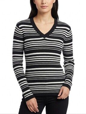 Reitmans Black and White Striped V-Neck Sweater